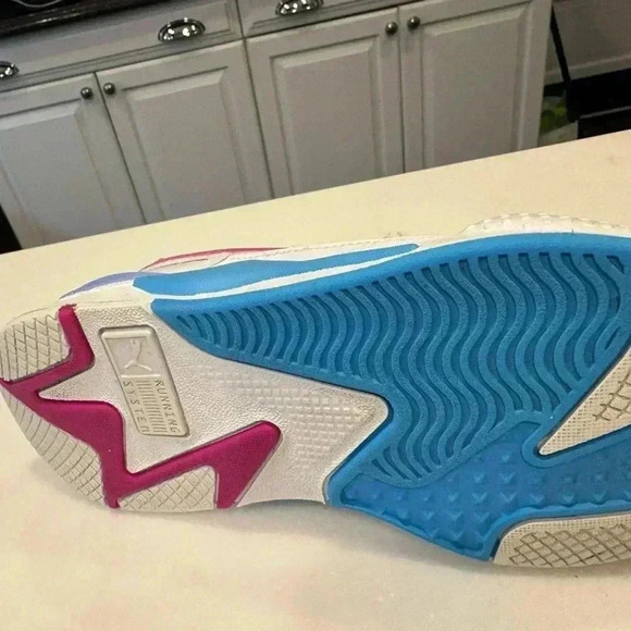 Puma RS-X Airbrush running shoes 382768-01 women’s size 7 - Picture 12 of 12